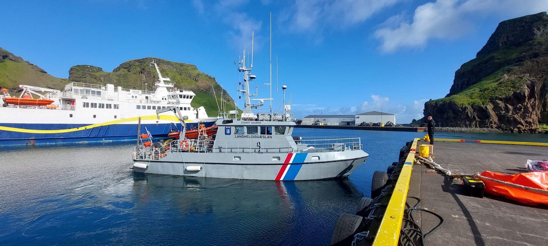 ÍSOR hefur hafsbotnsrannsóknir vegna Eyjaganga. Sparker-endurkastmælir notaður í fyrsta sinn á Íslandi